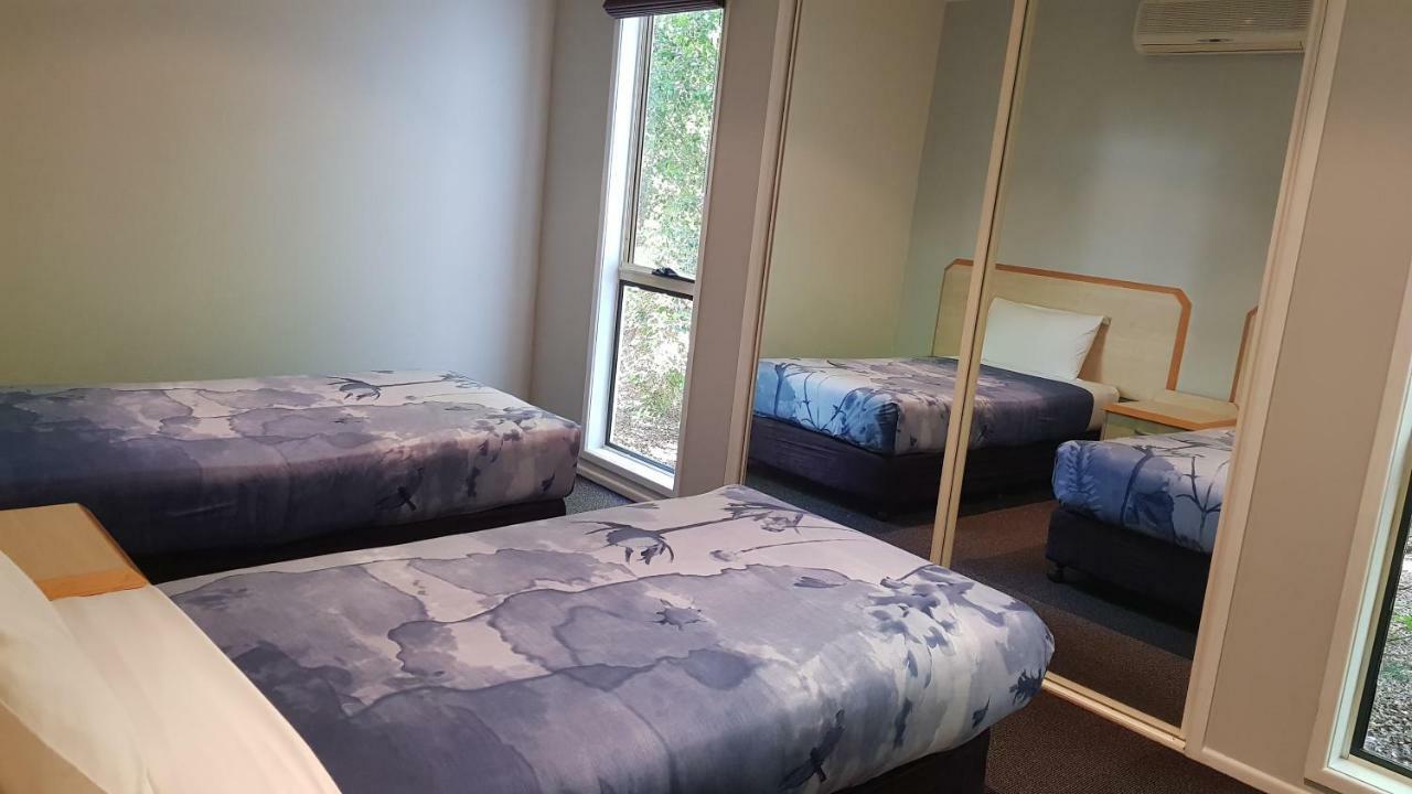 红桥汽车旅馆 Woombye 外观 照片